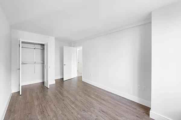 East 91st Street #1105 - Photo 5 of 11