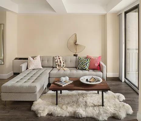 East 91st Street #1702 - Photo 5 of 8