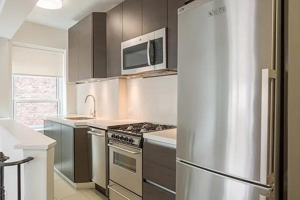 West 110th Street #302 - Photo 2 of 6