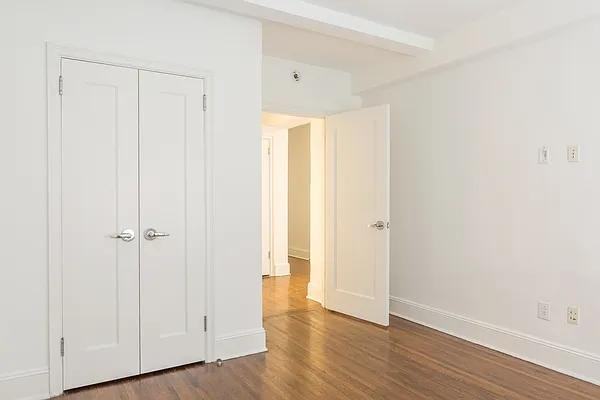 West 110th Street #302 - Photo 5 of 6