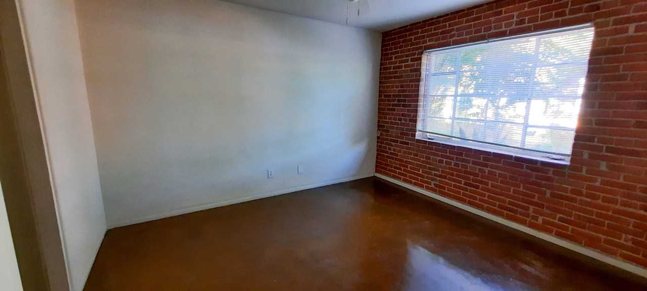 Beau Chateau - Photo 5 of 42