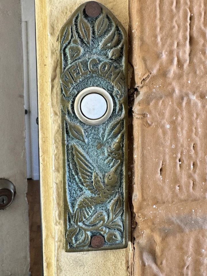 Beau Chateau - Photo 2 of 23