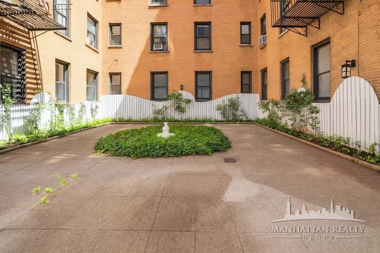 West 45th Street #3D - Photo 6 of 6