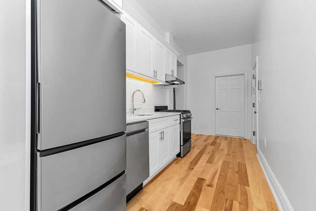 331 West 16th Street #2 - Photo 3 of 6