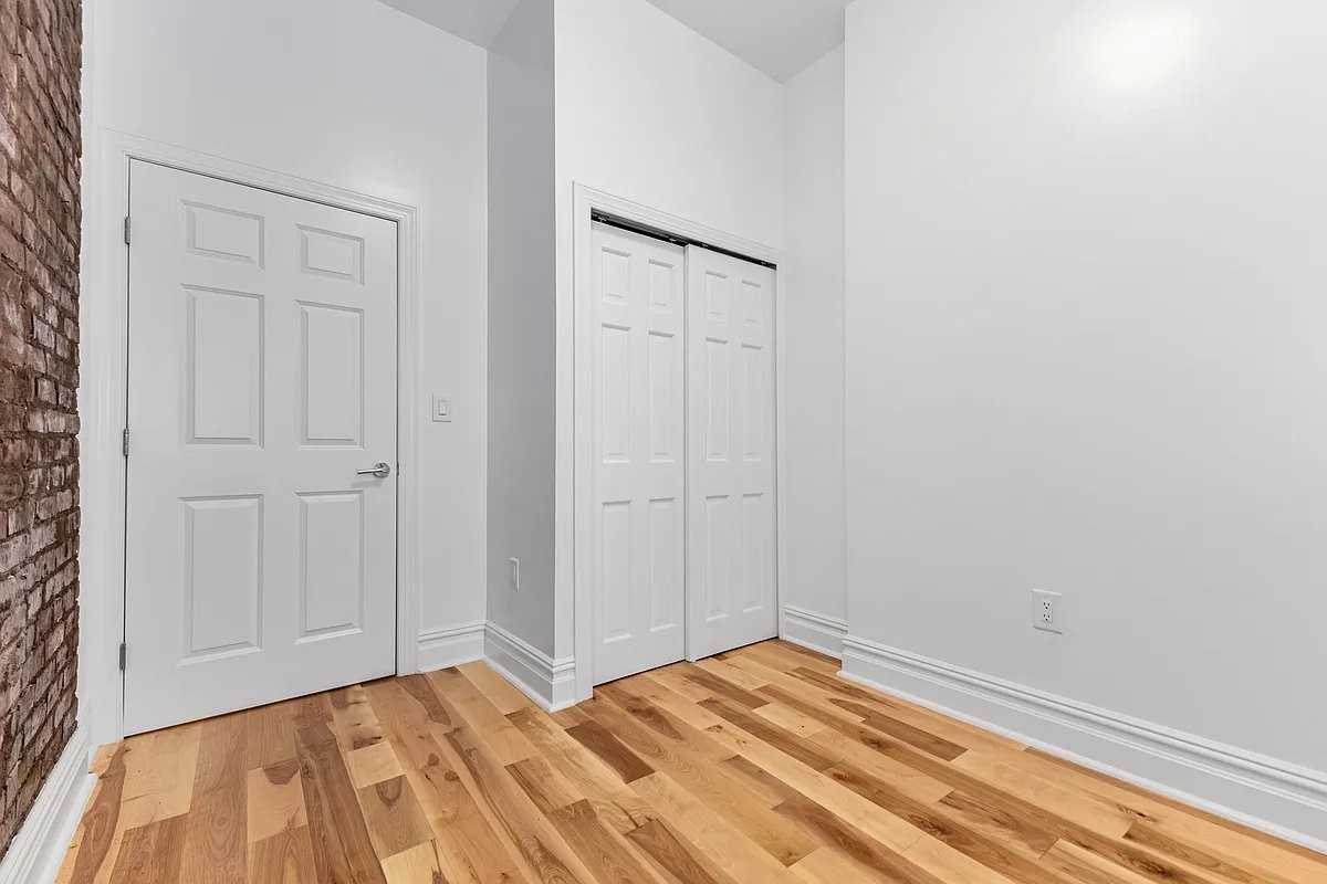 331 West 16th Street #2 - Photo 5 of 6