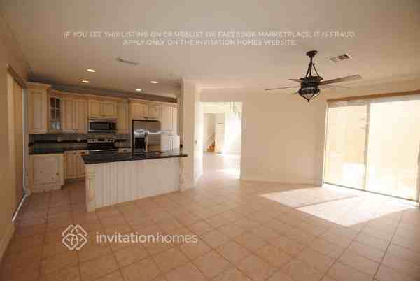 5700 Northwest 62nd Manor - Photo 6 of 16