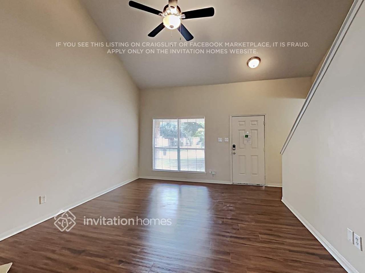 1015 Red Crest Springs Court - Photo 4 of 14