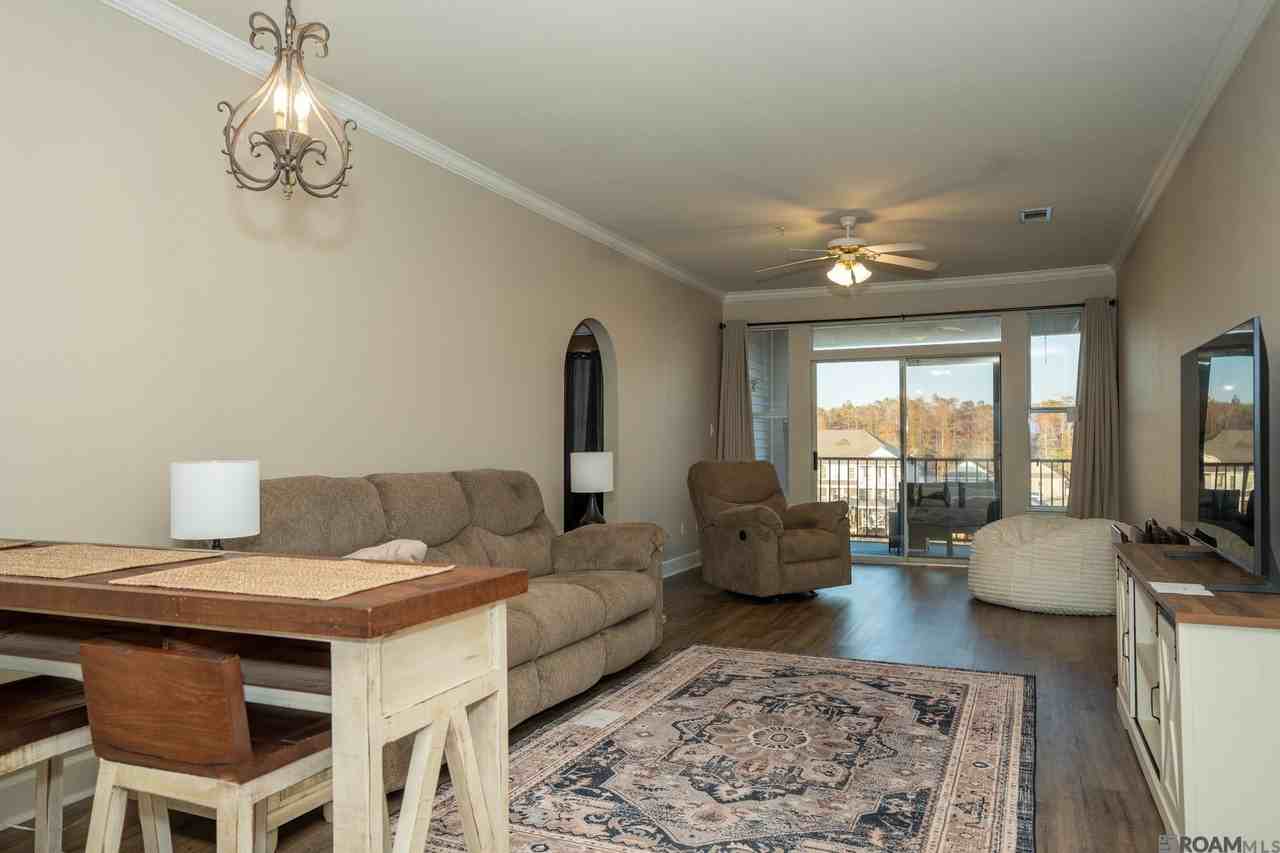 12389 River Highlands Dr - Photo 3 of 23