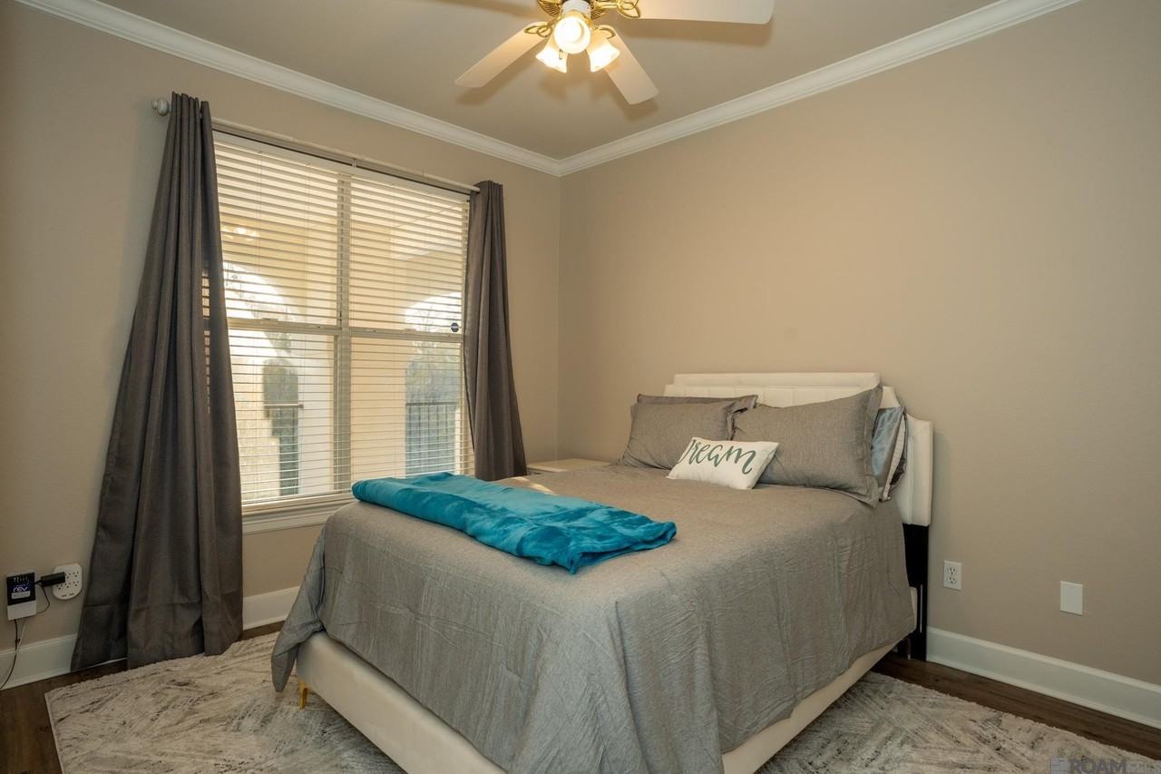 12389 River Highlands Dr - Photo 7 of 23