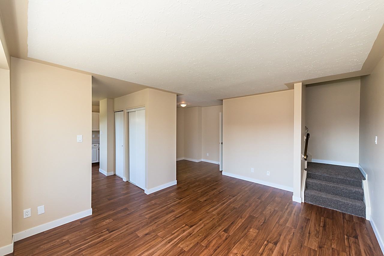 17738 81 Avenue NW - Photo 6 of 15