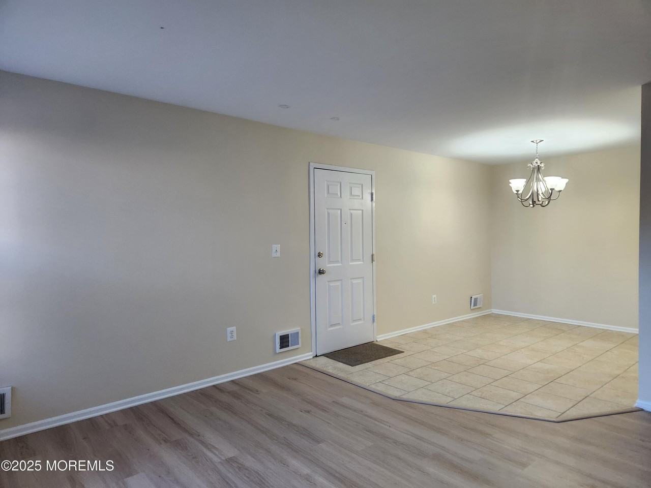 9 Hackamore Court - Photo 2 of 27