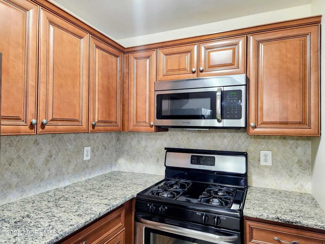 9 Hackamore Court - Photo 4 of 27