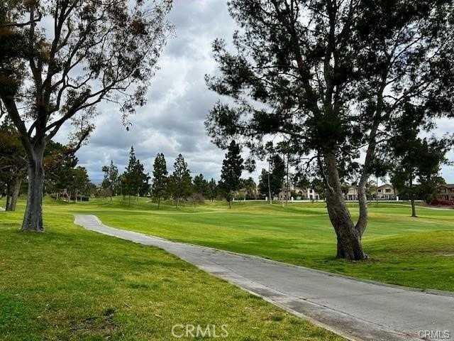 2380 Sunningdale Dr - Photo 4 of 16