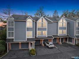 featured image of 208 Cambridge Drive