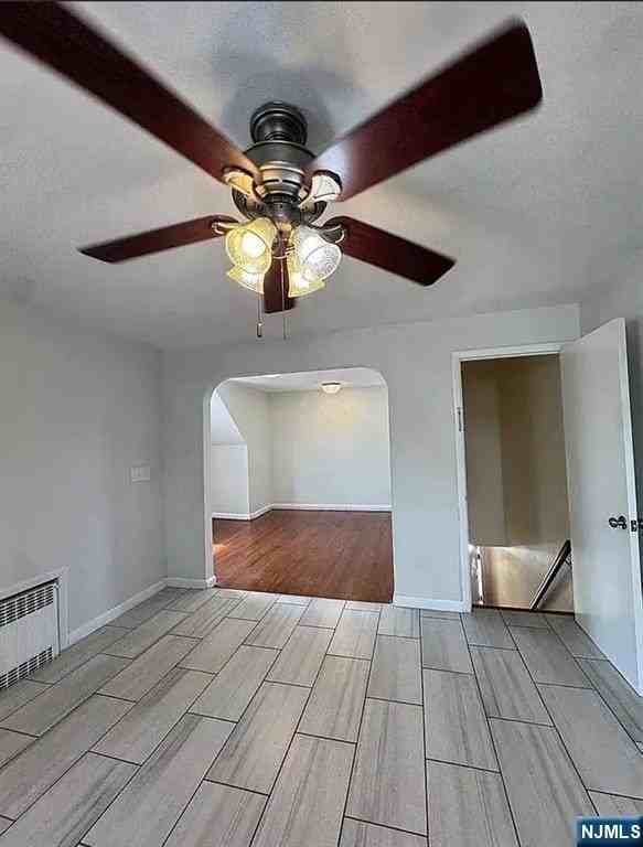 309 E 17th St - Photo 5 of 9