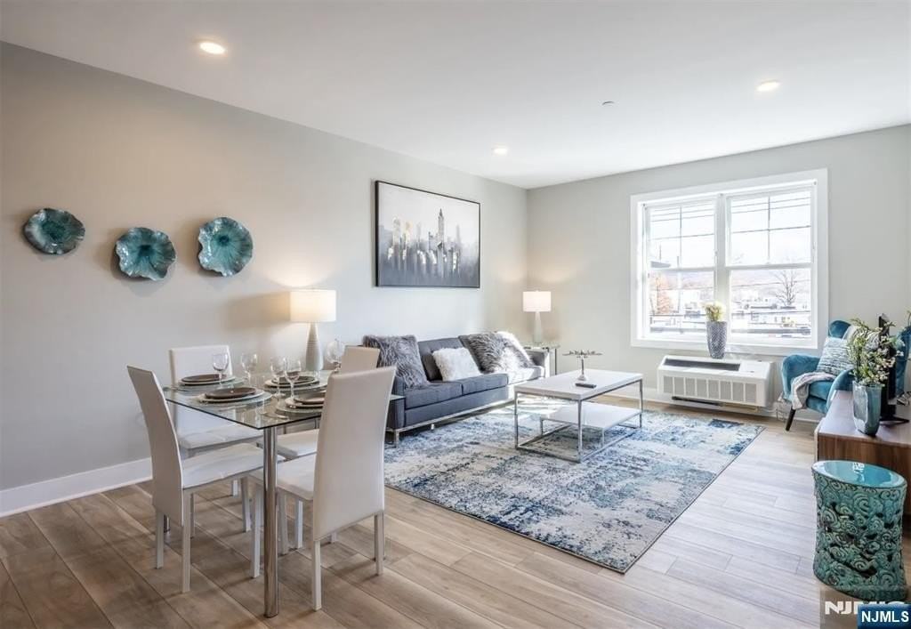 455 Livingston Street - Photo 2 of 6