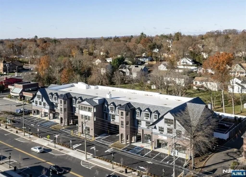 455 Livingston Street - Photo 5 of 6