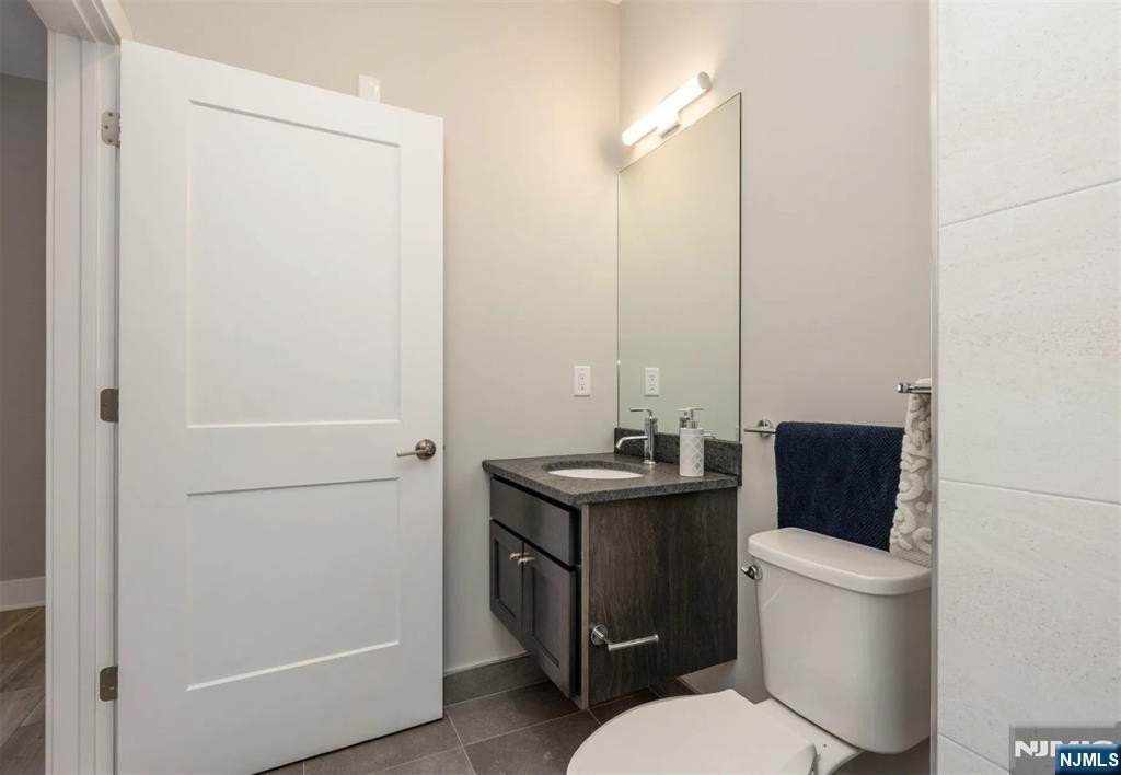 455 Livingston Street - Photo 6 of 6