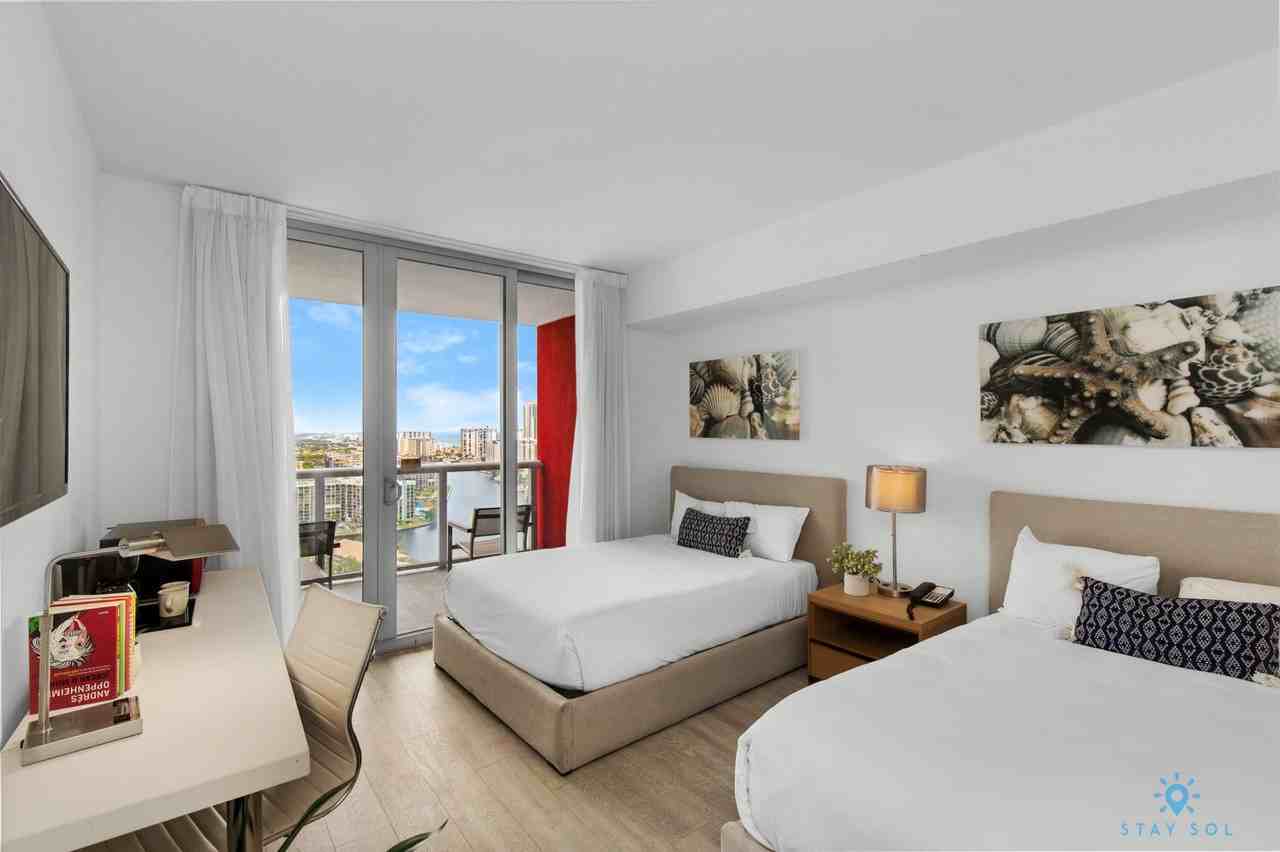 2602 E Hallandale Beach Blvd #1227303P - Photo 4 of 19