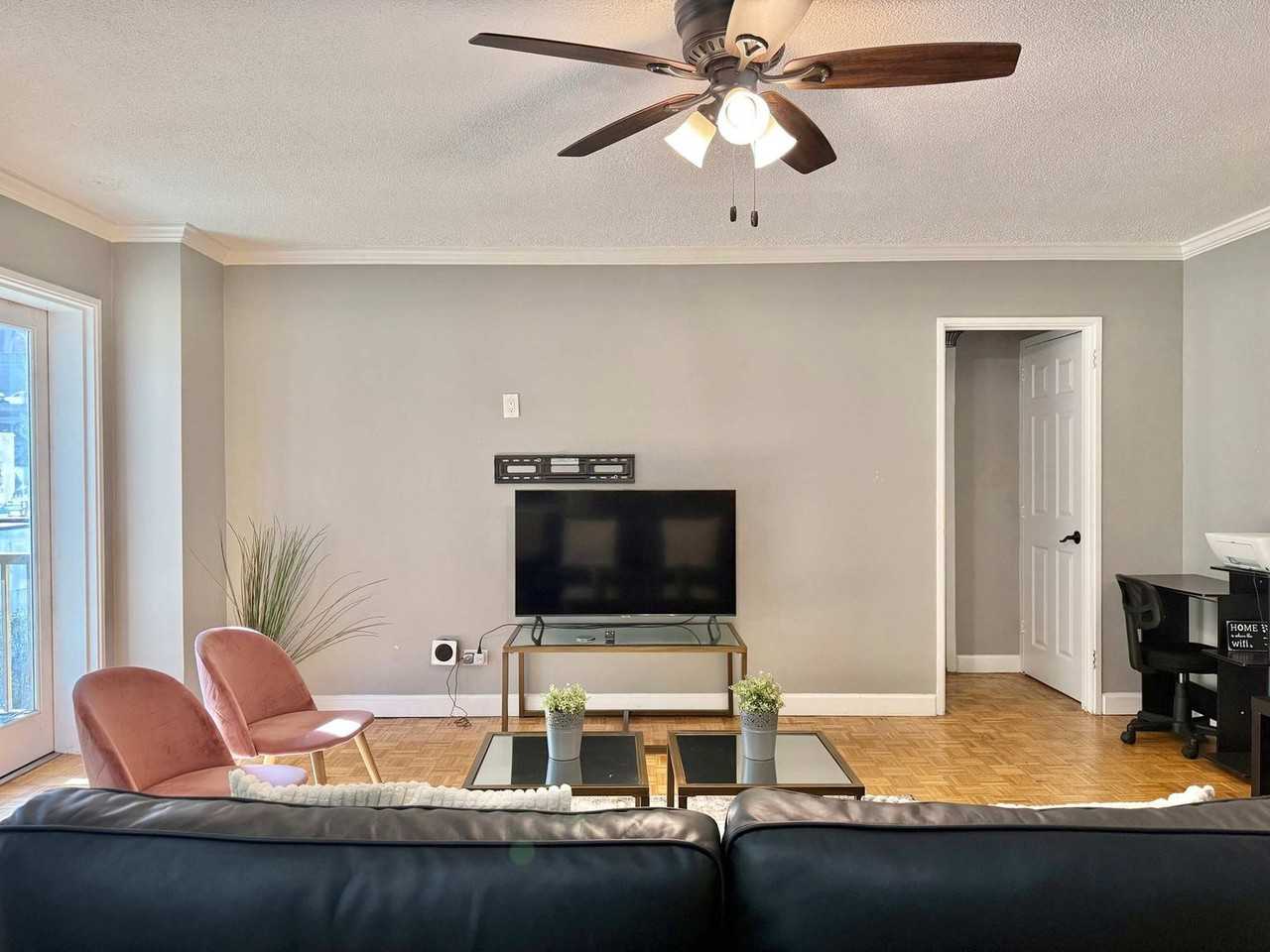 300 Peachtree Road Northeast - Photo 2 of 19