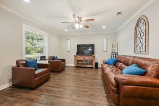 1802 Carter Creek Pkwy - Photo 1 of 1