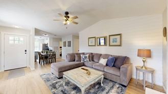 608 Navarro Dr - Photo 1 of 1