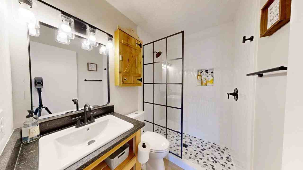 608 Navarro Dr #1328096P - Photo 6 of 29