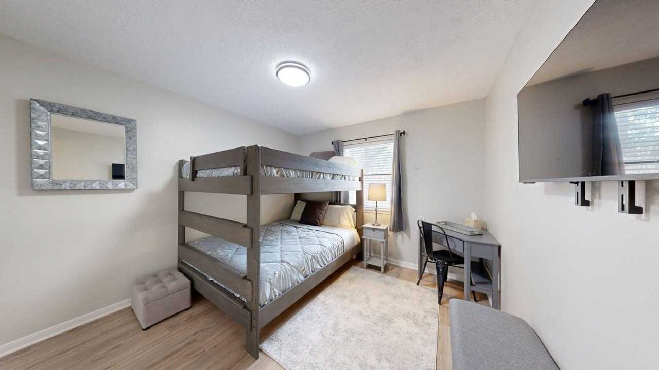 608 Navarro Dr #1328096P - Photo 7 of 29