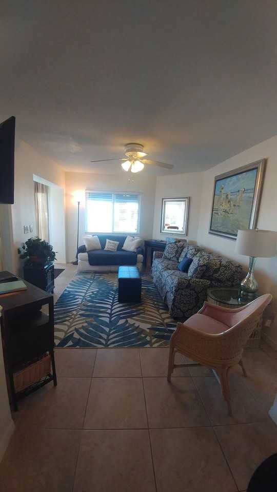 8600 Ridgewood Avenue - Photo 3 of 26