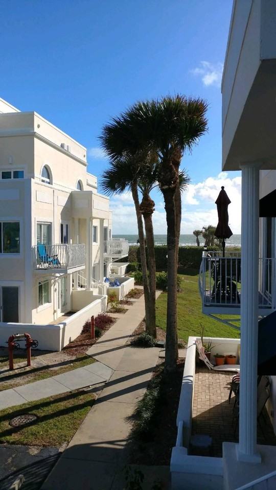 8600 Ridgewood Avenue - Photo 6 of 26