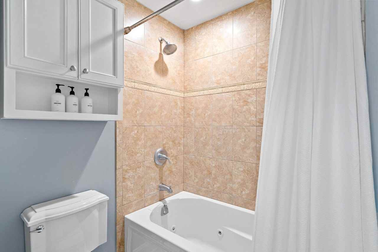 2228 N Bissell St #1359755P - Photo 2 of 13