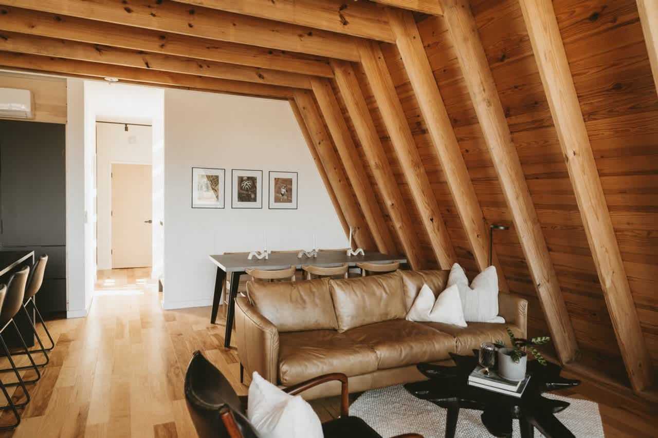 503 Nw D St #1363333P - Photo 2 of 50