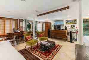 featured image of 1023 Crawford St