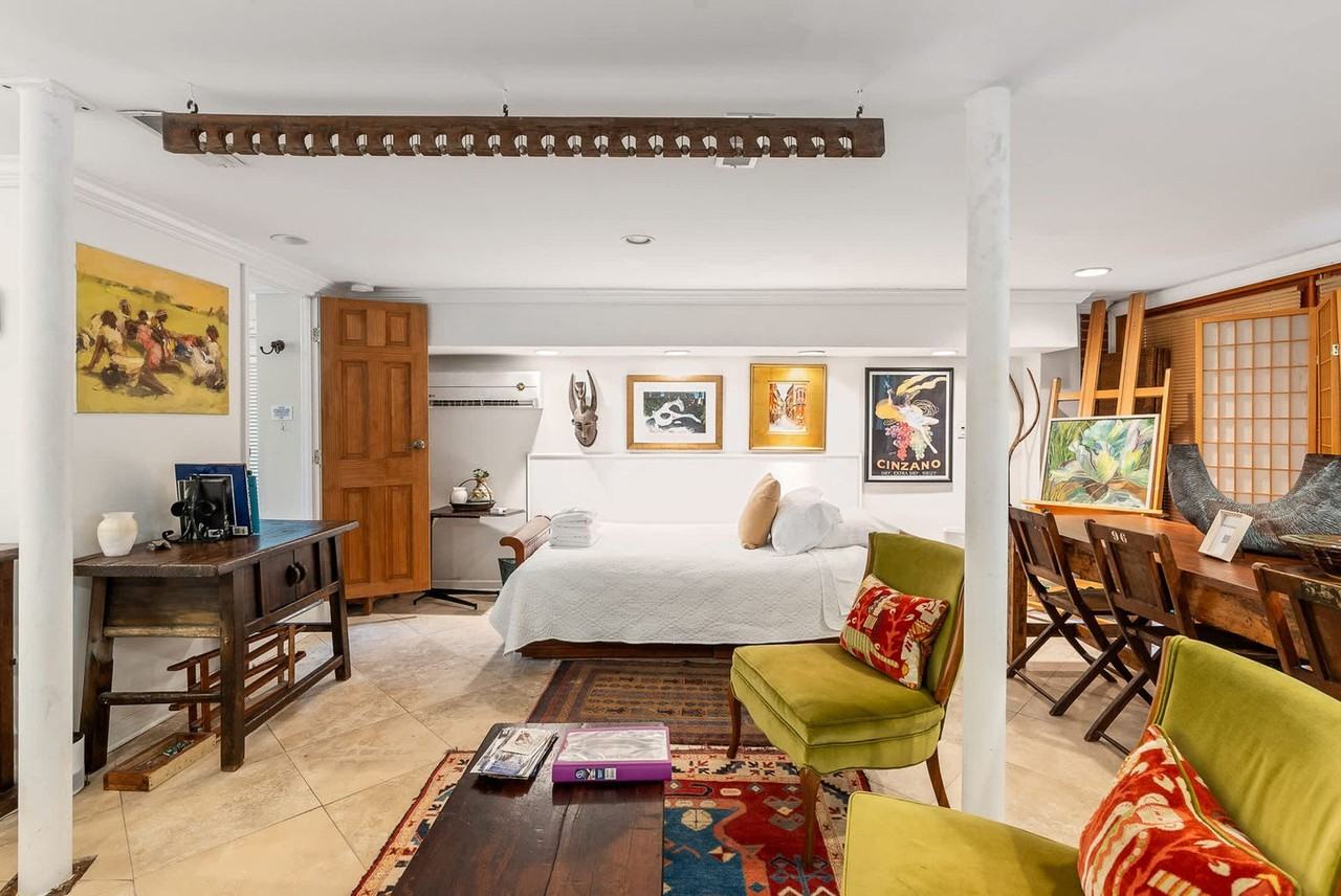 1023 Crawford St #1225518P - Photo 4 of 37