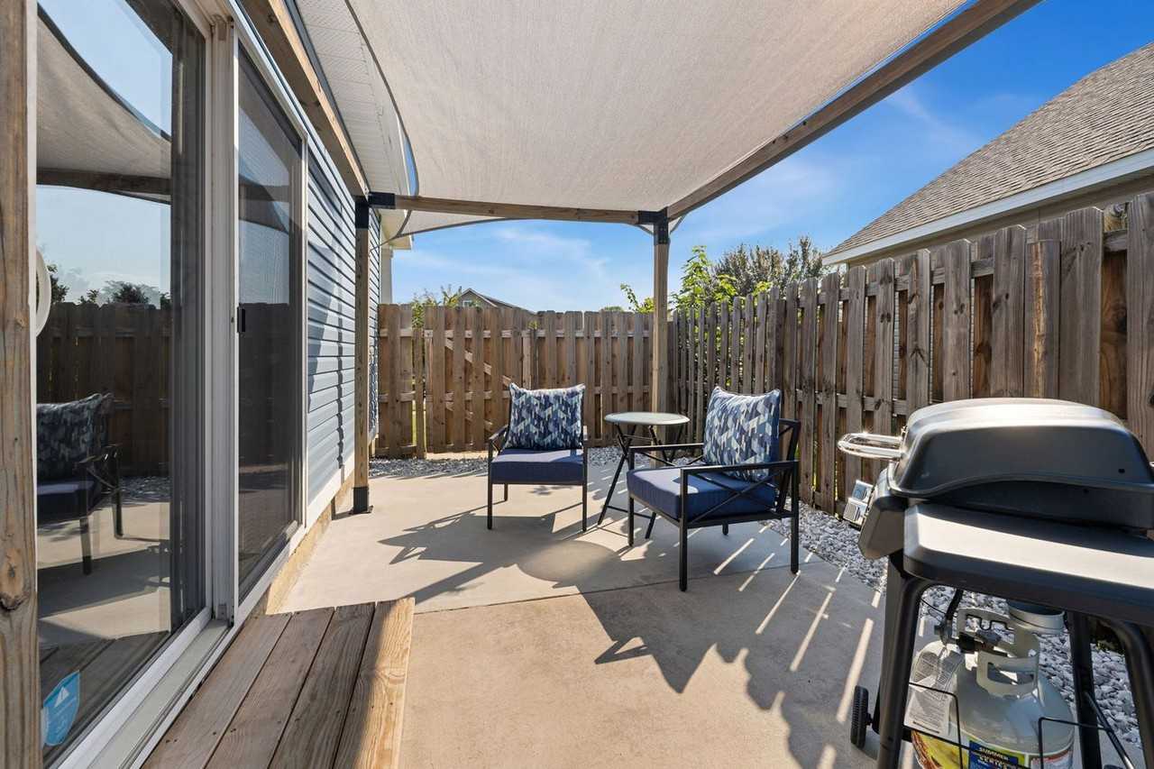 4522 W Sweetgum Ln #1302869P - Photo 3 of 23