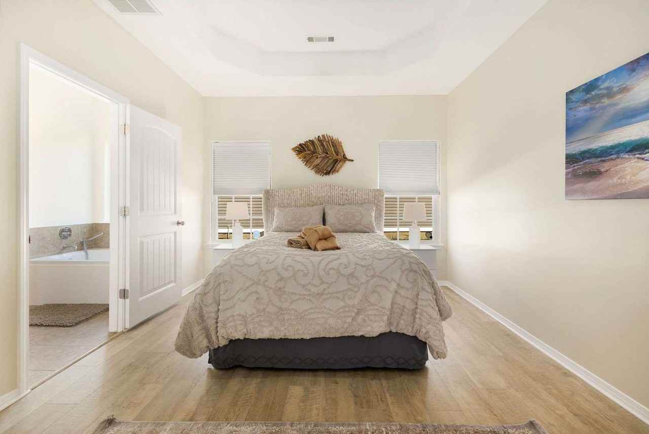 4522 W Sweetgum Ln #1302869P - Photo 4 of 23