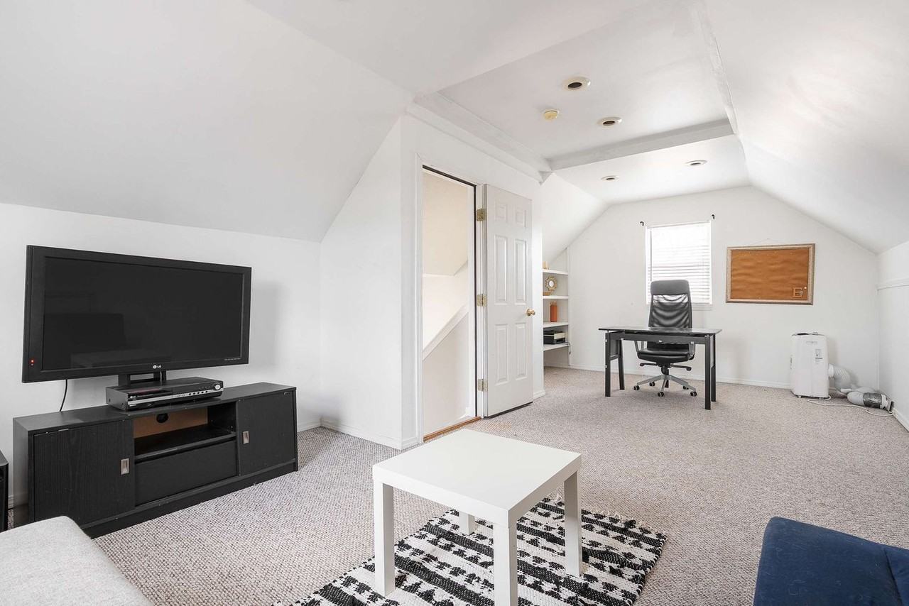 2318 N New Jersey St #1364144P - Photo 7 of 46