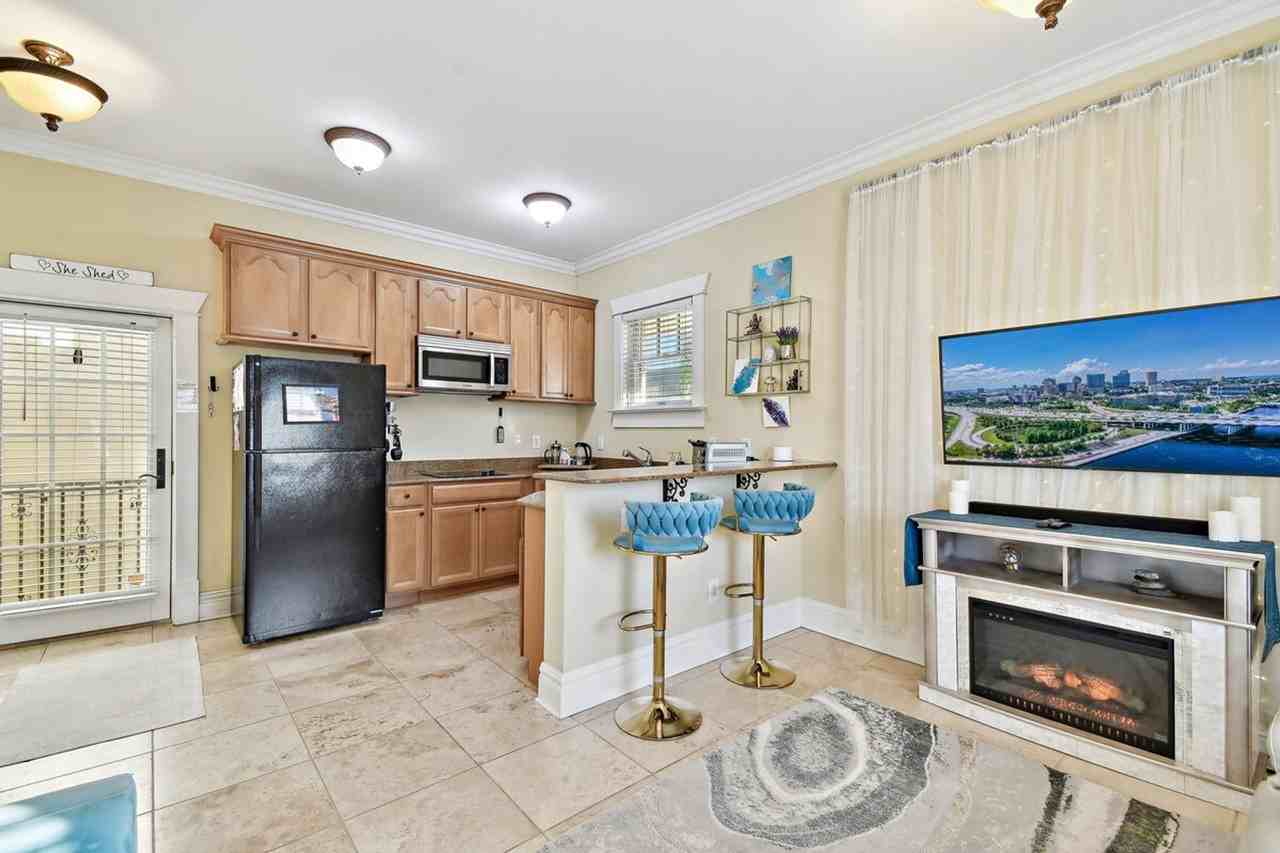 509 S Willow Ave #1272814P - Photo 3 of 42