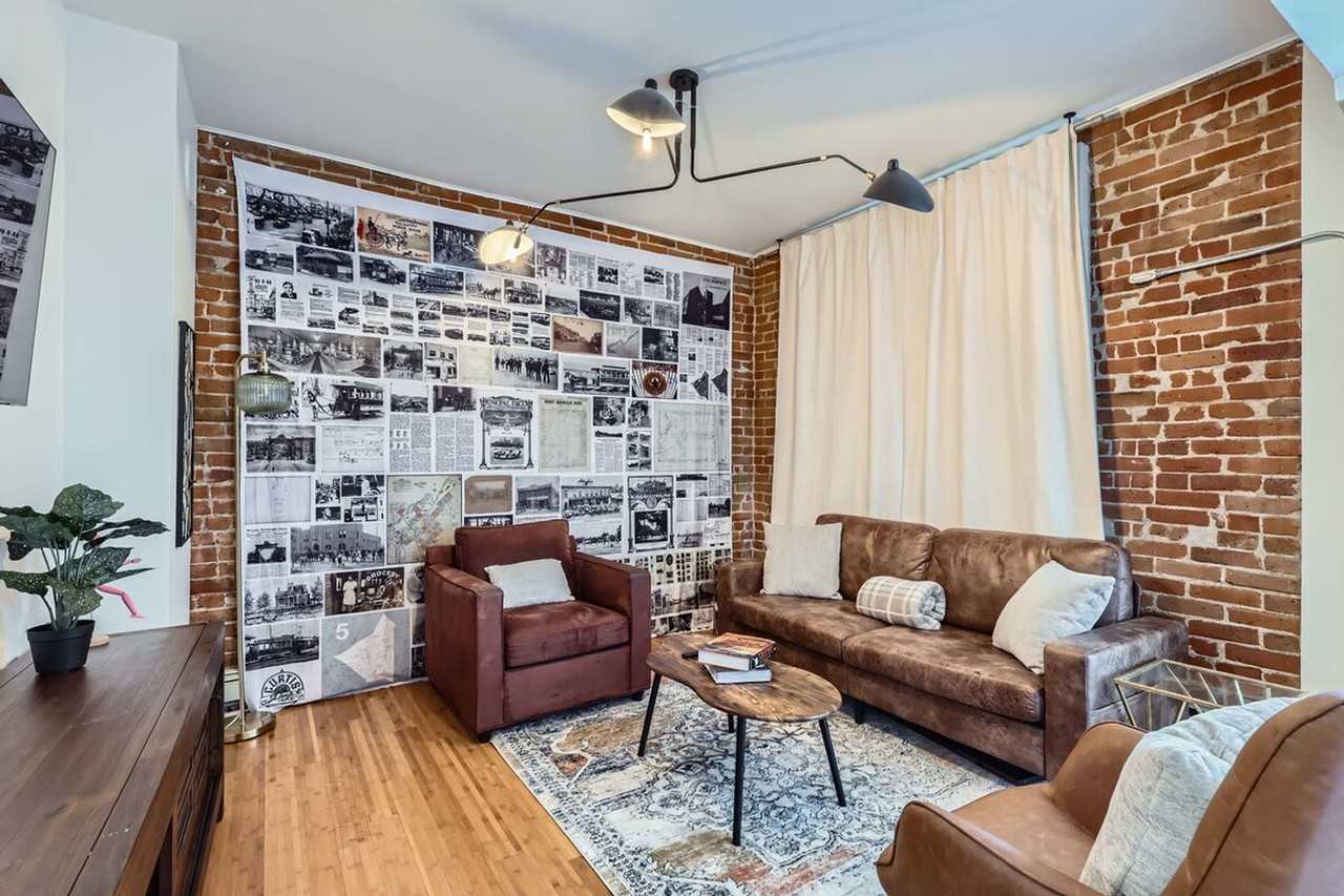 2925 Curtis St #1352698P - Photo 4 of 22