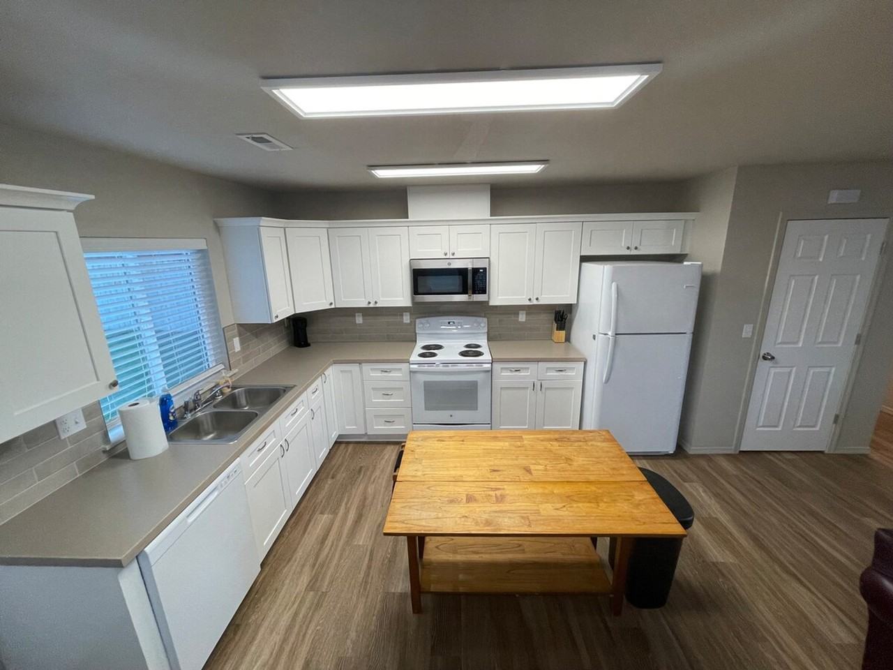 601 S Kent St #1324044P - Photo 6 of 26