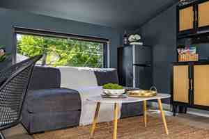 featured image of 1818 West 39th Street