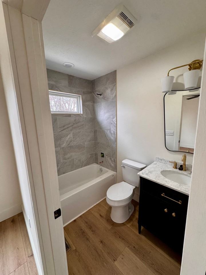 Sunset on 107 - Photo 6 of 10