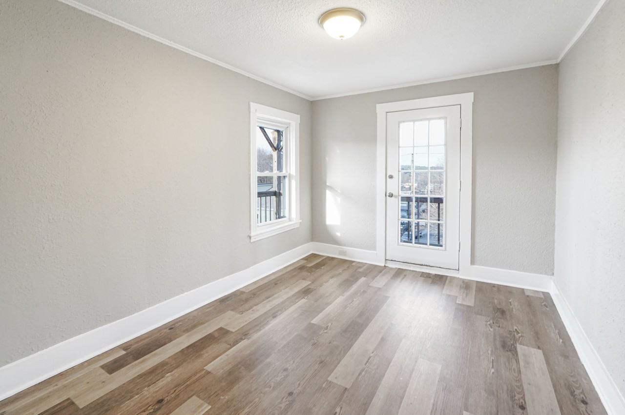 37-39 School Street - Photo 3 of 35