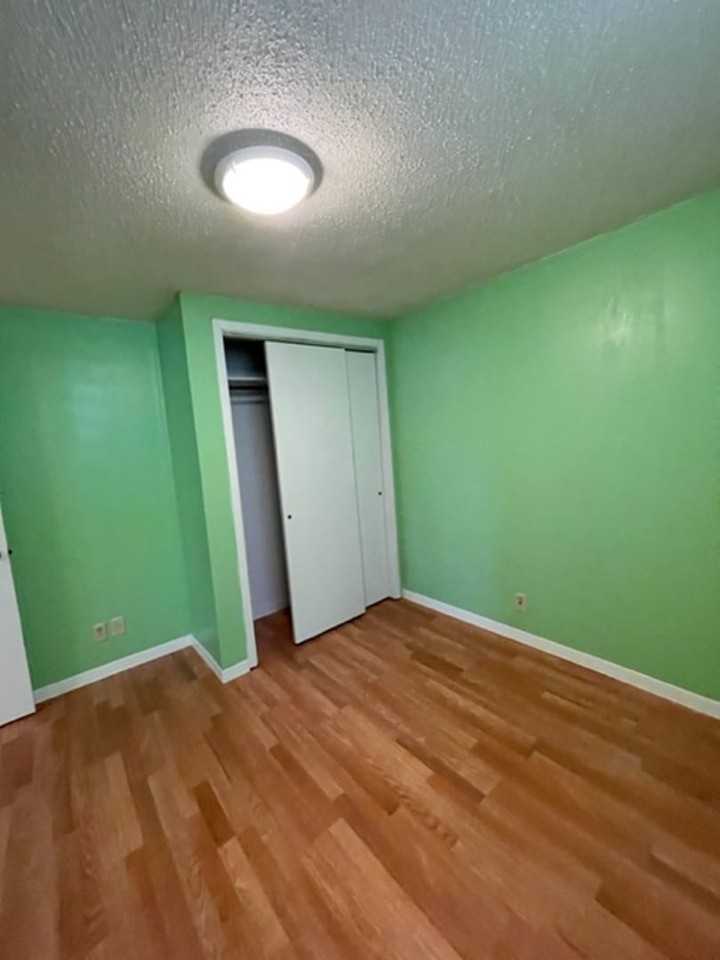 219 Defoe Cir - Photo 6 of 9