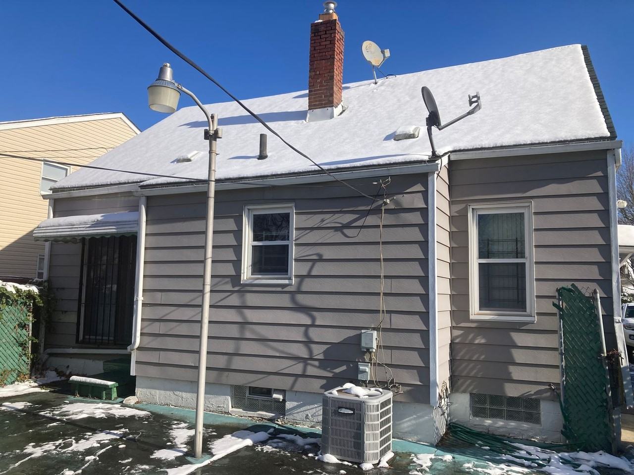 870 Frederick Blvd - Photo 3 of 10