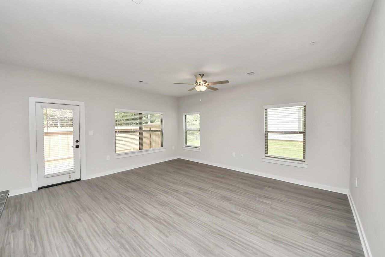 7711 Longmire Road #103 - Photo 5 of 18