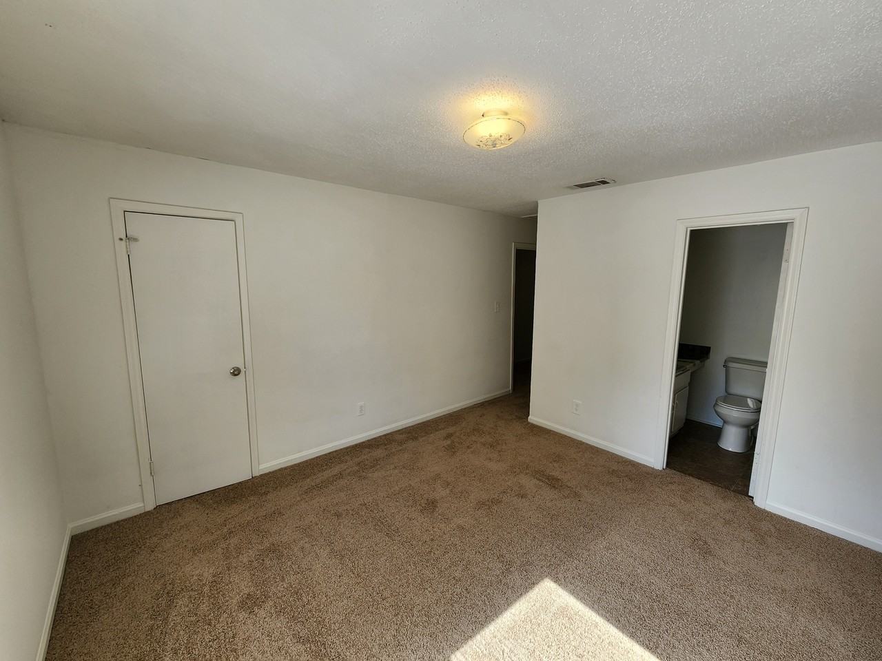 6399 Baker Ct #1 - Photo 7 of 19