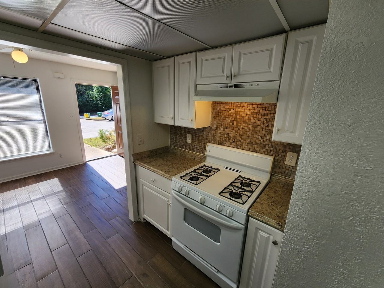 6399 Baker Ct #1 - Photo 3 of 19