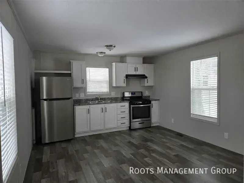 211 Carriage Lane Est #211 - Photo 5 of 19