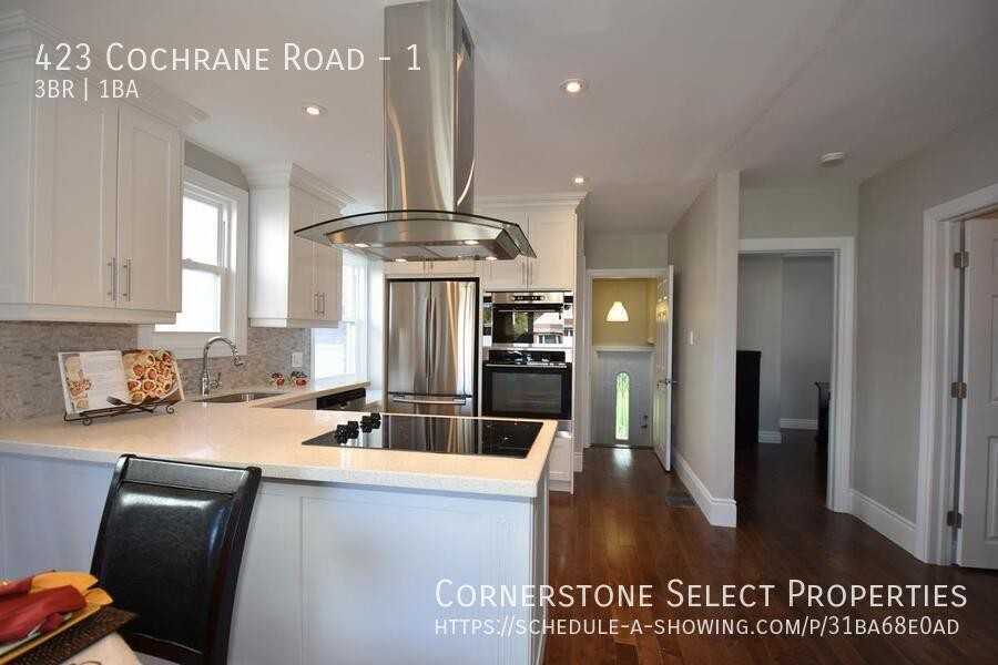 423 Cochrane Road #1 - Photo 2 of 20